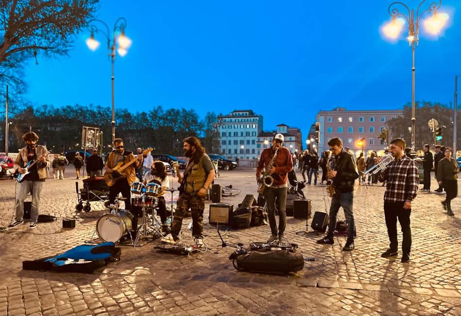 Live Musik auf der Piazza Trilussa